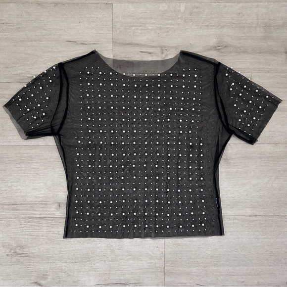 Women’s Pearl Rhinestone Sheer Mesh Cropped Tee - Picture 4 of 4